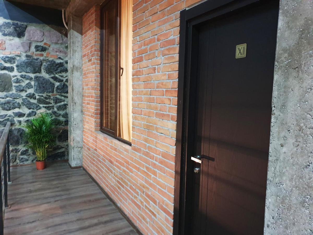 Taba Hall Boutique Hotel Akhaltsikhe  Ngoại thất bức ảnh